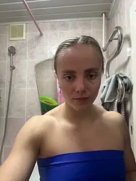 Snapshot of AlisaKissss chatting on 15, 4, 2026 AlisaKissss online show from 15, 4, 2026