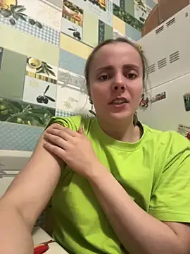 Snapshot of AlisaKissss chatting on 16, 4, 2026 AlisaKissss online show from 16, 4, 2026