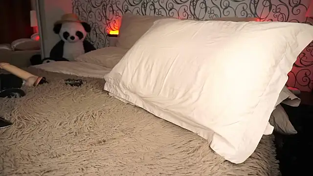 Foxy irene online show from 27, 2, 2025