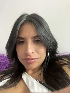Snapshot of _elektrah chatting on 22, 6, 2026 elektrah online show from 22, 6, 2026