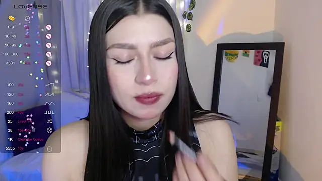 Snapshot of mily_thomson_b_ chatting on 29, 4, 2026 mily thomson b online show from 29, 4, 2026