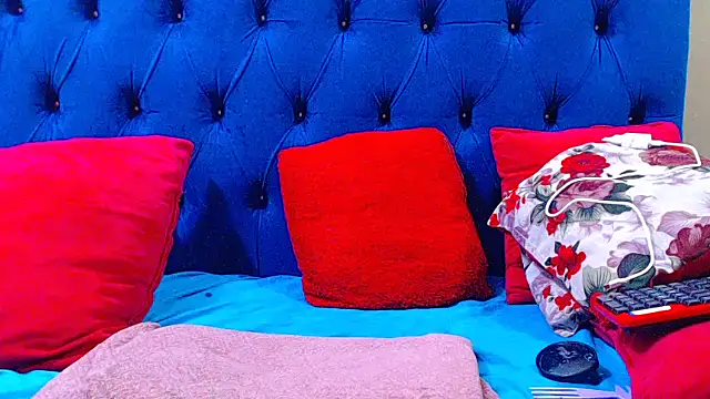 ebonycandy10 online show from 14, 4, 2026