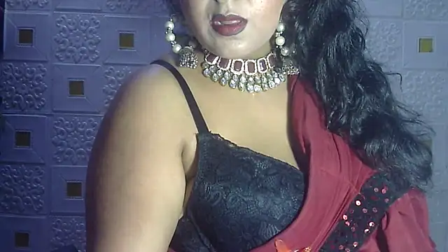 Sexy komolika online show from 2, 2, 2025