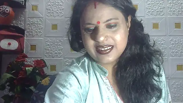 Sexy komolika online show from 26, 2, 2025