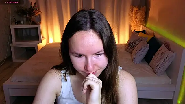 Little doll meow online show from 10, 10, 2025