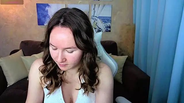 Little doll meow online show from 19, 11, 2025