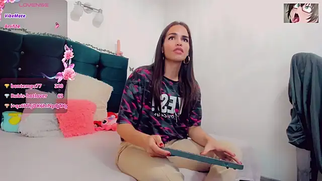 Snapshot of Rubi_30 chatting on 31, 1, 2025 Rubi 30 online show from 31, 1, 2025