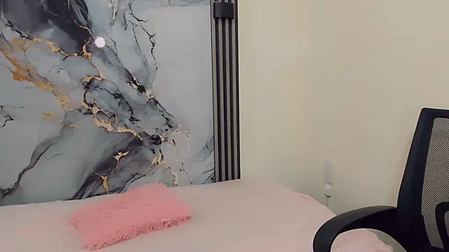 Snapshot of Rubi_30 chatting on 19, 12, 2025 Rubi 30 online show from 19, 12, 2025