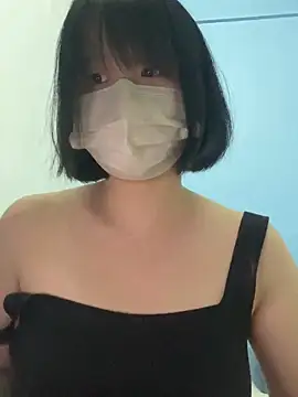 Snapshot of Bibi970110 chatting on 15, 11, 2025 Bibi970110 online show from 15, 11, 2025