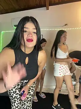 royalgirls x online show from 15, 11, 2025