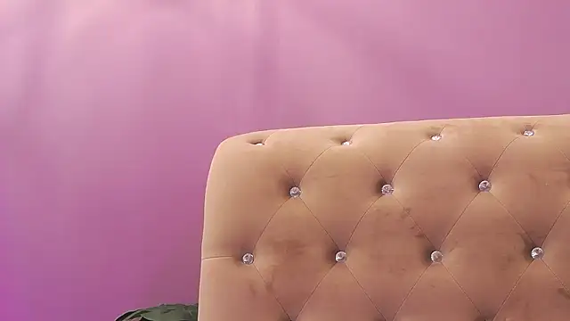 Snapshot of BrianaKennedi chatting on 6, 3, 2025 BrianaKennedi online show from 6, 3, 2025