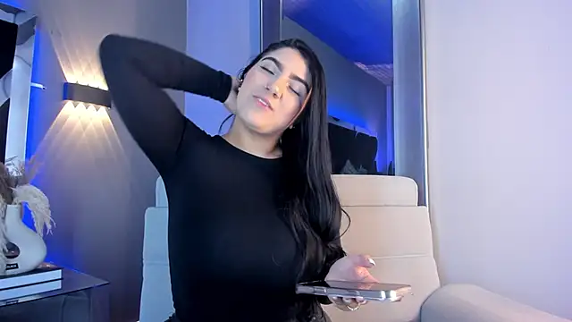 Snapshot of PaulinaDuarte chatting on 19, 3, 2025 PaulinaDuarte online show from 19, 3, 2025