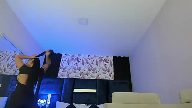 Snapshot of PaulinaDuarte chatting on 19, 2, 2026 PaulinaDuarte online show from 19, 2, 2026