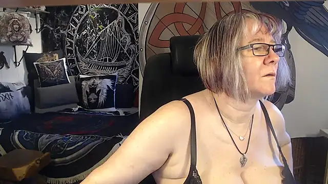 TittenMichelle online show from 25, 4, 2026