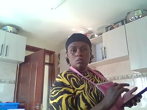 Snapshot of tight_pussy_gall chatting on 21, 11, 2025 tight pussy gall online show from 21, 11, 2025