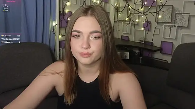 Snapshot of Grace_Fantasy chatting on 28, 9, 2025 Grace Fantasy online show from 28, 9, 2025