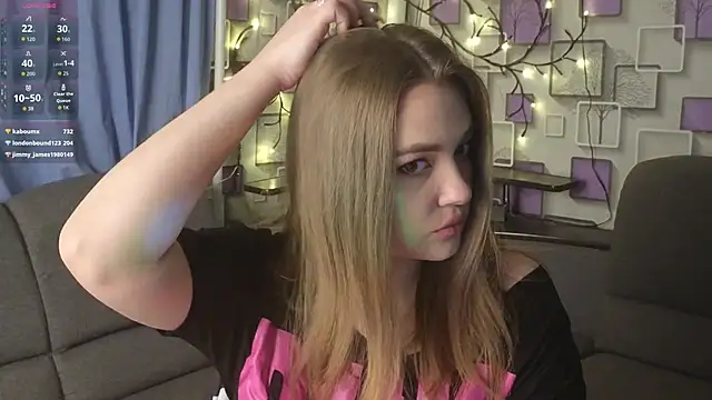 Snapshot of Grace_Fantasy chatting on 7, 10, 2025 Grace Fantasy online show from 7, 10, 2025