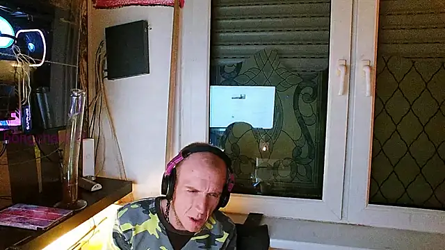 BongChannel online show from 9, 1, 2025