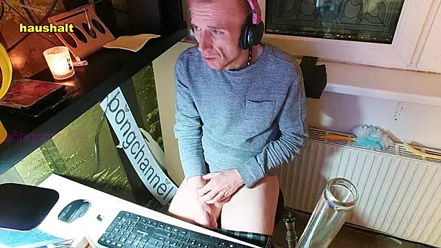 BongChannel online show from 12, 1, 2025