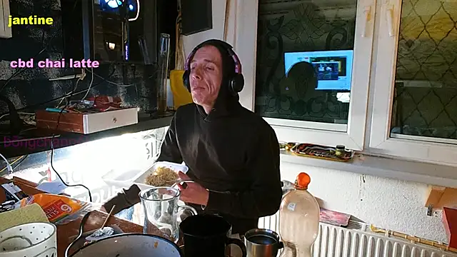 BongChannel online show from 7, 3, 2025