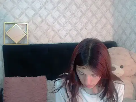 Emma-Wilson online show from 25, 9, 2025