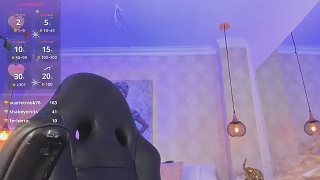 Shantall   online show from 5, 2, 2025