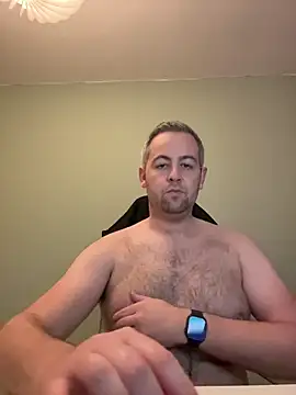 Snapshot of IrishManc chatting on 14, 11, 2025 IrishManc online show from 14, 11, 2025
