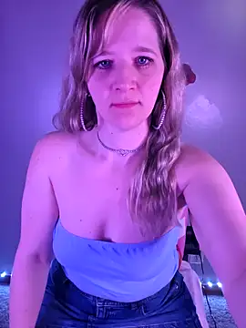 Snapshot of SugarHigh34 chatting on 2, 3, 2026 SugarHigh34 online show from 2, 3, 2026