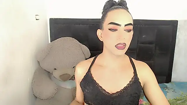 Snapshot of Michell_Queen chatting on 5, 2, 2025 Michell Queen online show from 5, 2, 2025