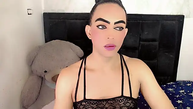 Snapshot of Michell_Queen chatting on 23, 10, 2025 Michell Queen online show from 23, 10, 2025