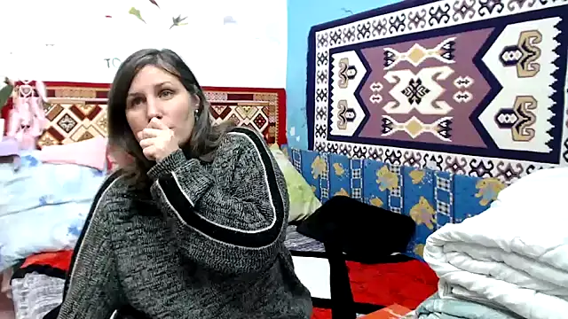 AdelineBlueEyes online show from 16, 11, 2025