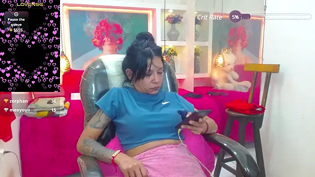 lorenapinto online show from 5, 2, 2025