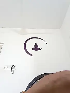 Snapshot of julywwrt chatting on 20, 12, 2024 julywwrt online show from 20, 12, 2024