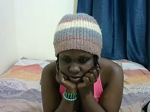 Snapshot of Kariselle- chatting on 28, 2, 2025 Kariselle- online show from 28, 2, 2025