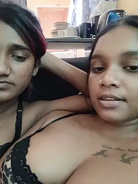 Snapshot of Indianqueen03 chatting on 12, 6, 2026 Indianqueen03 online show from 12, 6, 2026