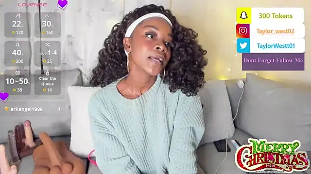 Snapshot of Miss_westt_ chatting on 27, 12, 2024 Miss westt online show from 27, 12, 2024