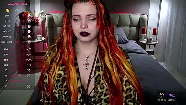 Miss Maya Mils online show from 20, 1, 2025