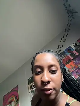 Your Paris online show from 3, 3, 2025