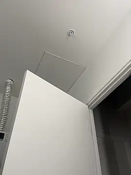 Snapshot of Your_Paris chatting on 13, 2, 2026 Your Paris online show from 13, 2, 2026