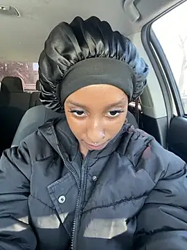 Snapshot of Your_Paris chatting on 20, 2, 2026 Your Paris online show from 20, 2, 2026