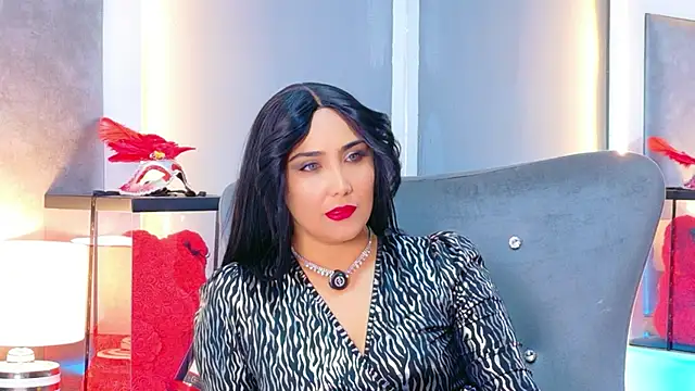 Evangeline Taylorr online show from 16, 10, 2025