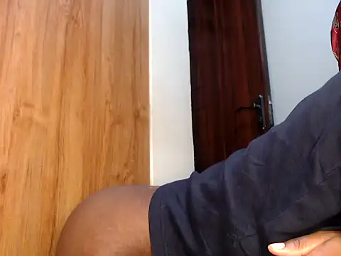 Snapshot of wetpussy_ebony chatting on 25, 6, 2026 wetpussy ebony online show from 25, 6, 2026