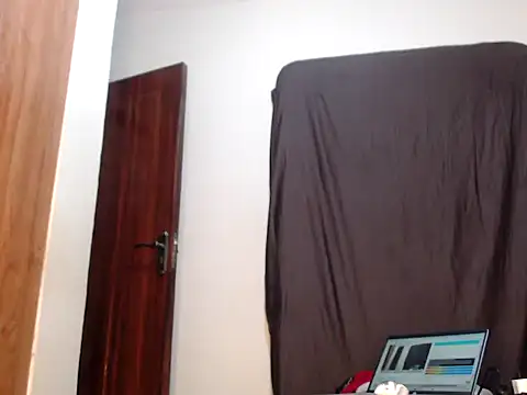 Snapshot of wetpussy_ebony chatting on 28, 6, 2026 wetpussy ebony online show from 28, 6, 2026