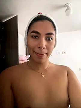 IsabelleFoxx  online show from 5, 11, 2025