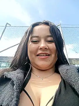 Snapshot of Cristal__04 chatting on 4, 6, 2026 Cristal 04 online show from 4, 6, 2026