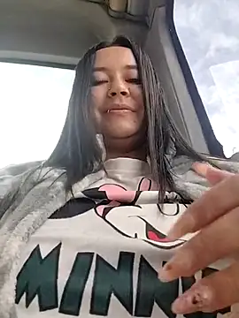 Snapshot of Cristal__04 chatting on 10, 6, 2026 Cristal 04 online show from 10, 6, 2026