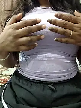 Snapshot of MohiniHott chatting on 11, 1, 2026 MohiniHott online show from 11, 1, 2026