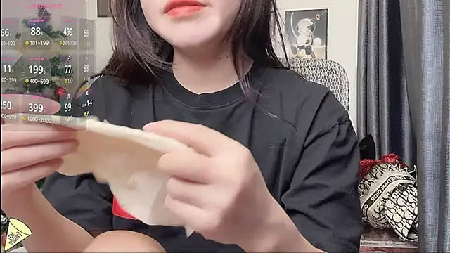 Snapshot of Berrysweet_68 chatting on 12, 2, 2025 Berrysweet 68 online show from 12, 2, 2025