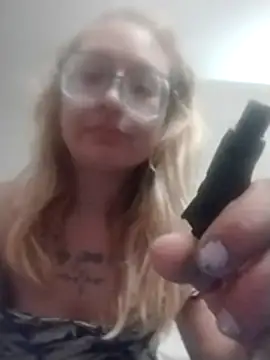 Snapshot of xWhoreAbleX_Pika chatting on 28, 10, 2025 xWhoreAbleX Pika online show from 28, 10, 2025