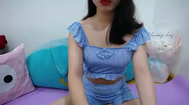 Amila-xoxo online show from 9, 3, 2025